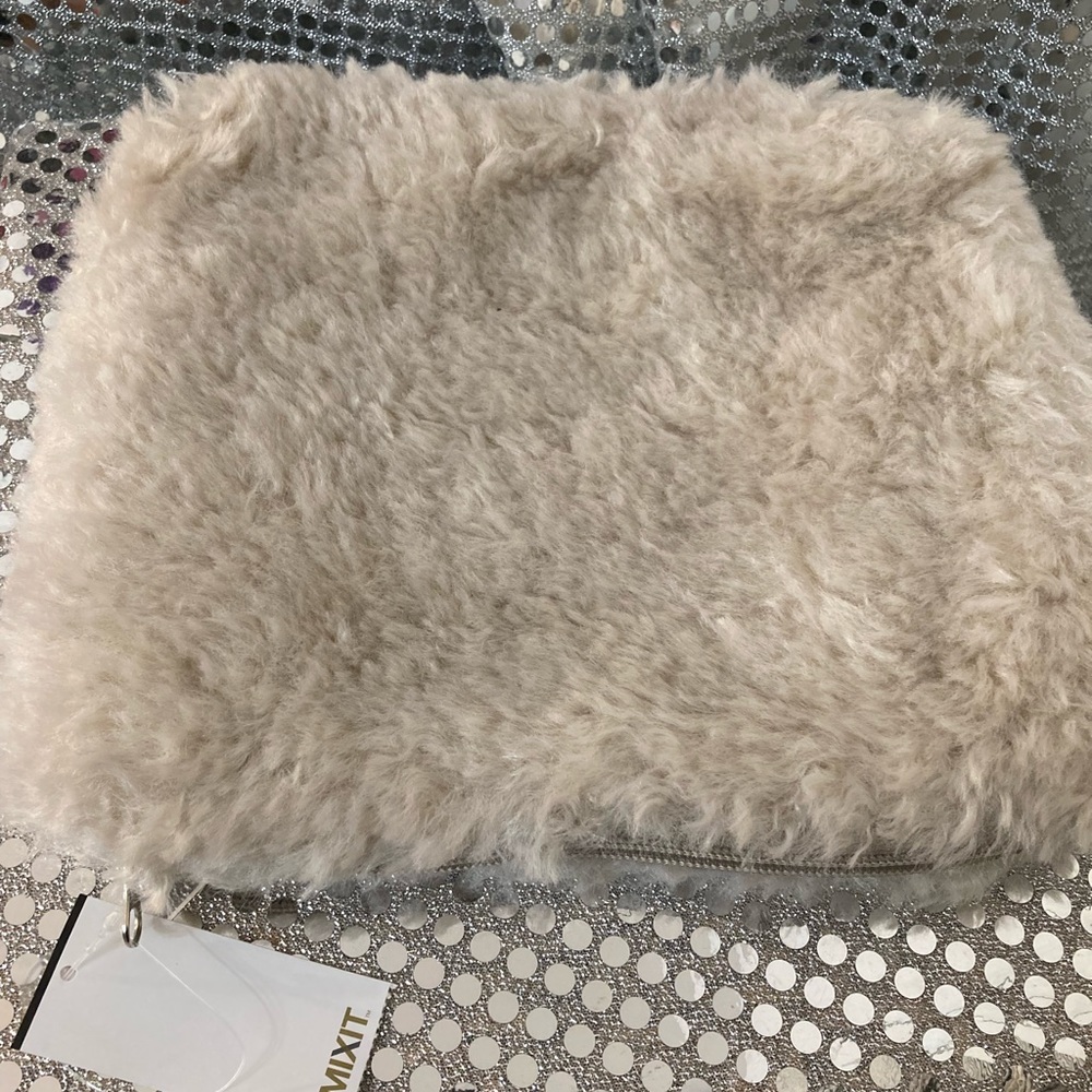 Sherpa cosmetics wristlet handbag
